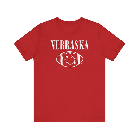 SMELLS LIKE NE FOOTBALL (NIRVANA PARODY) Short Sleeve Tee