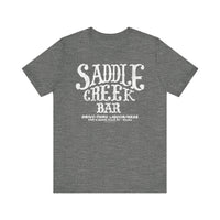 SADDLE CREEK BAR Short Sleeve Tee