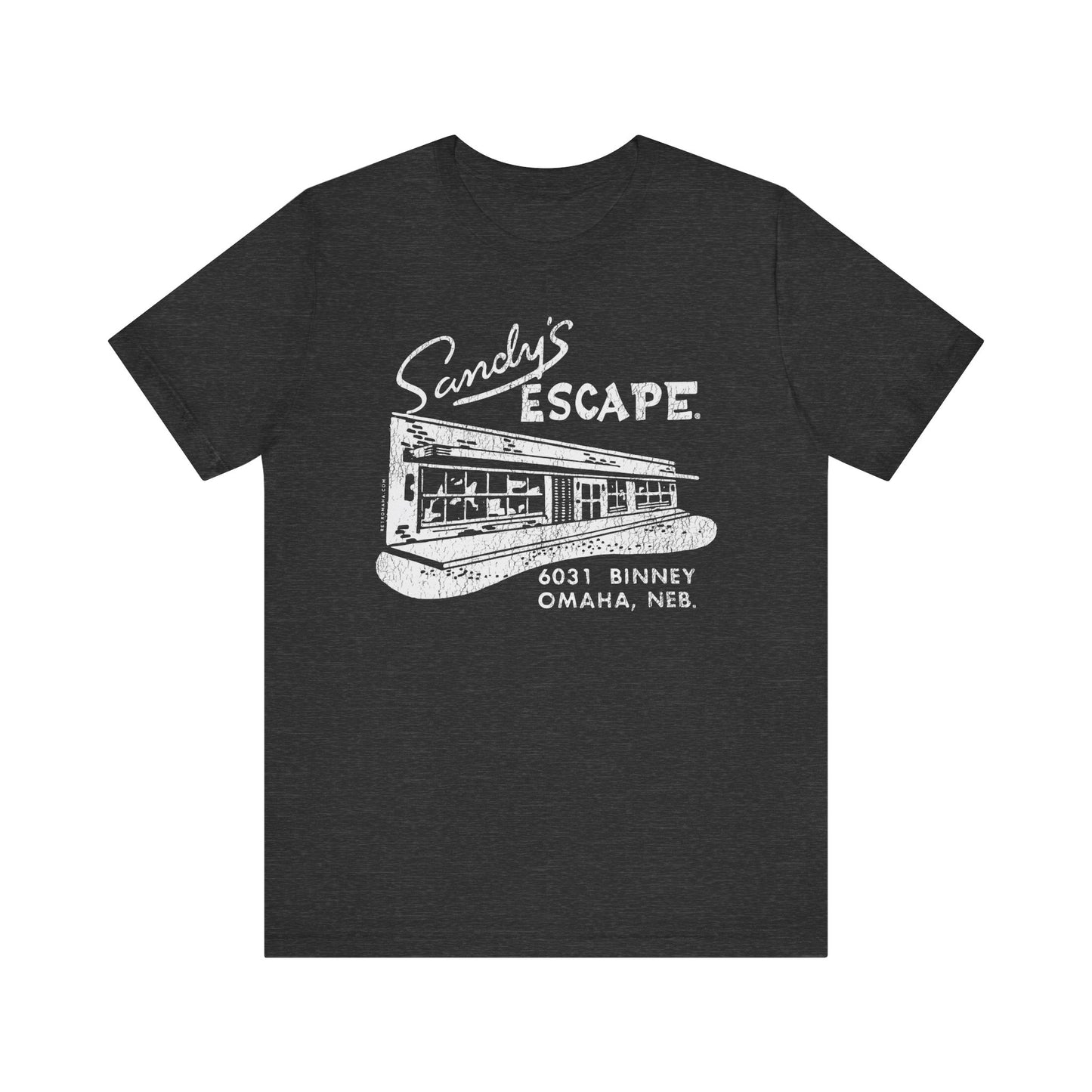 SANDY'S ESCAPE Short Sleeve Tee