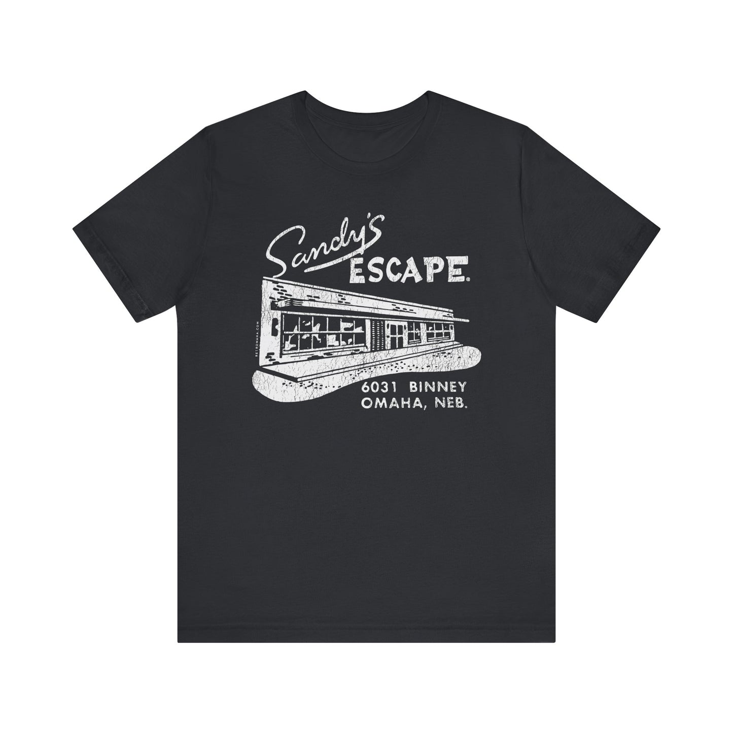 SANDY'S ESCAPE Short Sleeve Tee