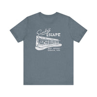 SANDY'S ESCAPE Short Sleeve Tee