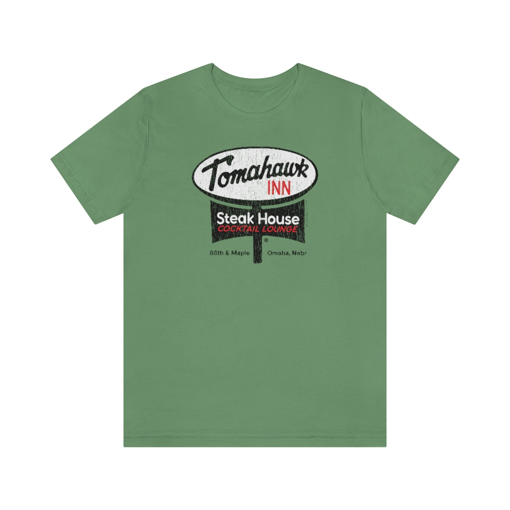 TOMAHAWK INN Short Sleeve Tee